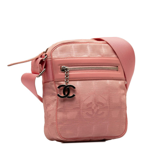 Chanel New Travel Line Crossbody (SHG-LYvPtK)
