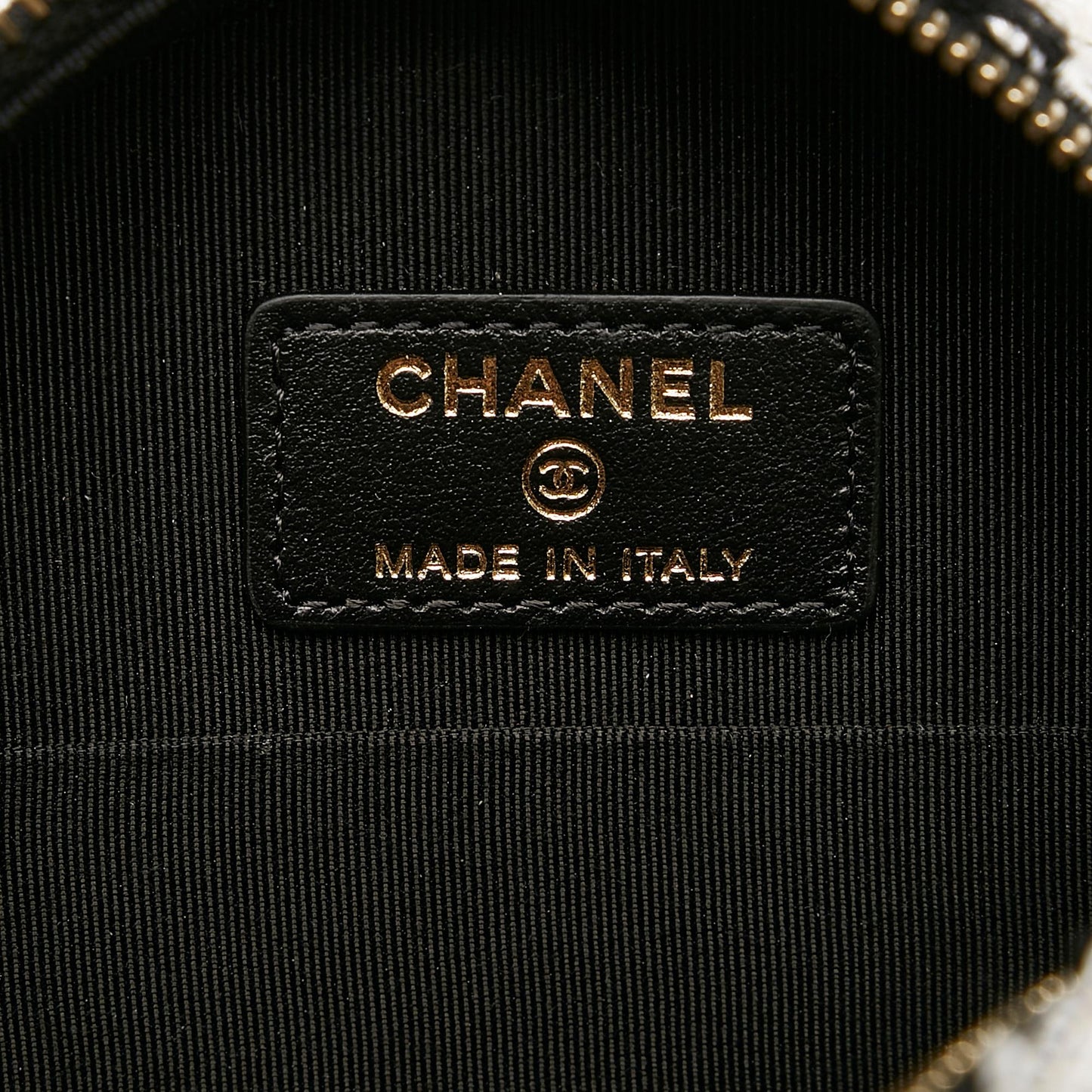 Chanel Round As Earth Tweed Crossbody Bag (SHG-BGIGij)