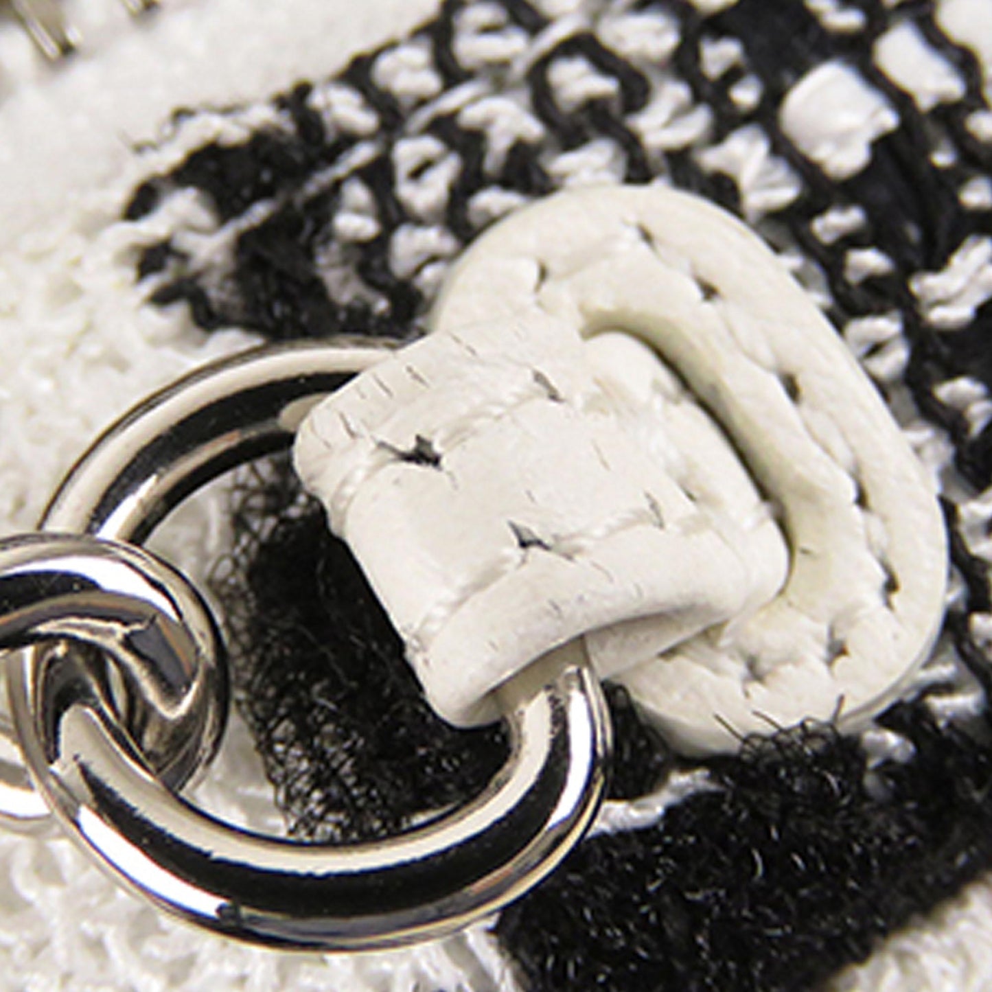 Chanel Round As Earth Tweed Crossbody Bag (SHG-zRZeTN)
