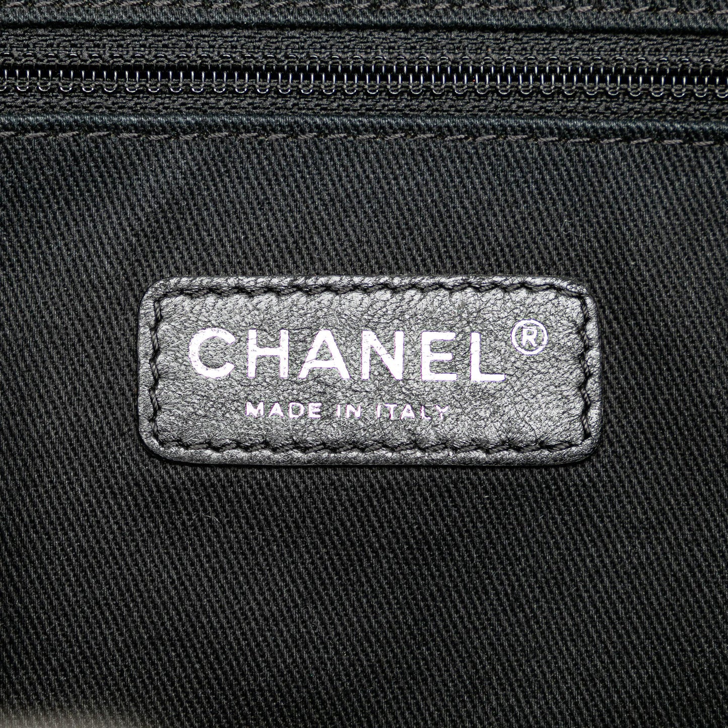 Chanel Small Canvas Deauville Tote (SHG-2Pyf4g)