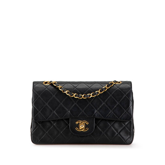 Chanel Small Classic Lambskin Double Flap (SHG-FdUf9U)