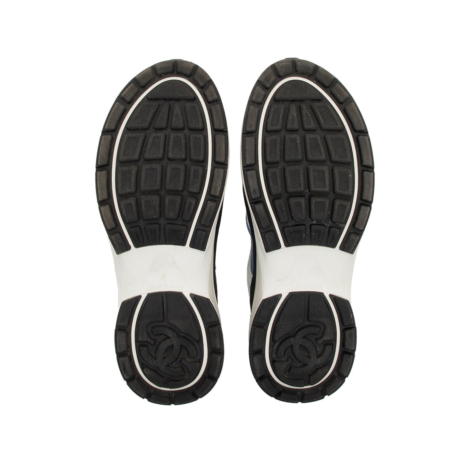 Chanel Suede Calfskin Quilted Fabric CC Sneakers - Size 10 / 40 (SHF-A0Zb1v)