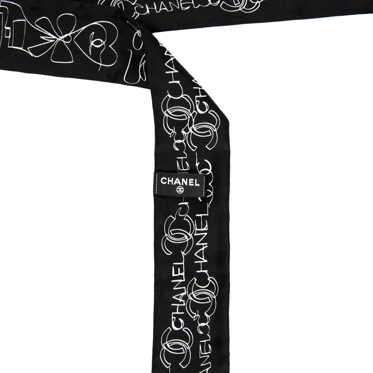 Chanel Black & White Twilly