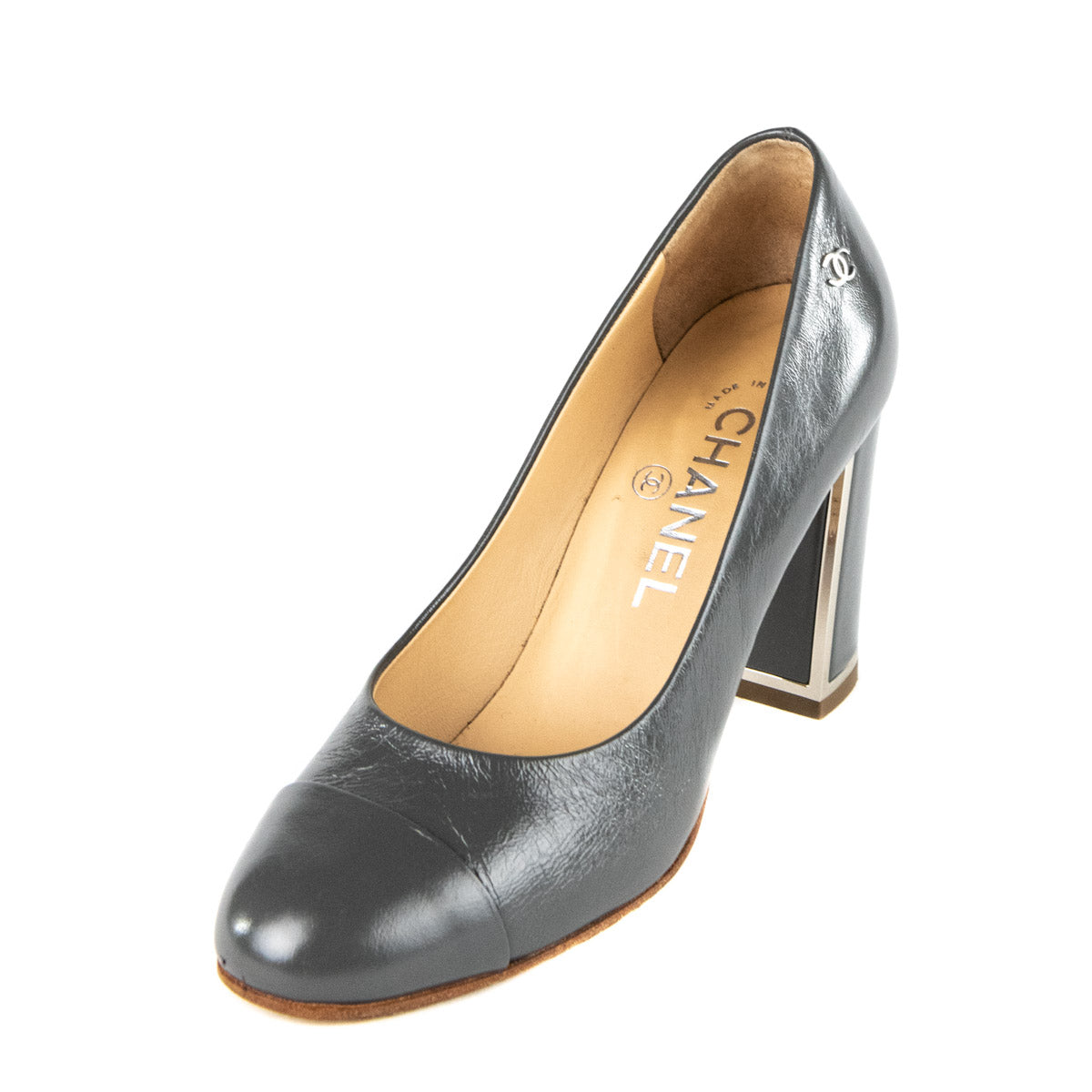 Chanel Gray Leather Cap Toe Pumps Size 6 | EU 36