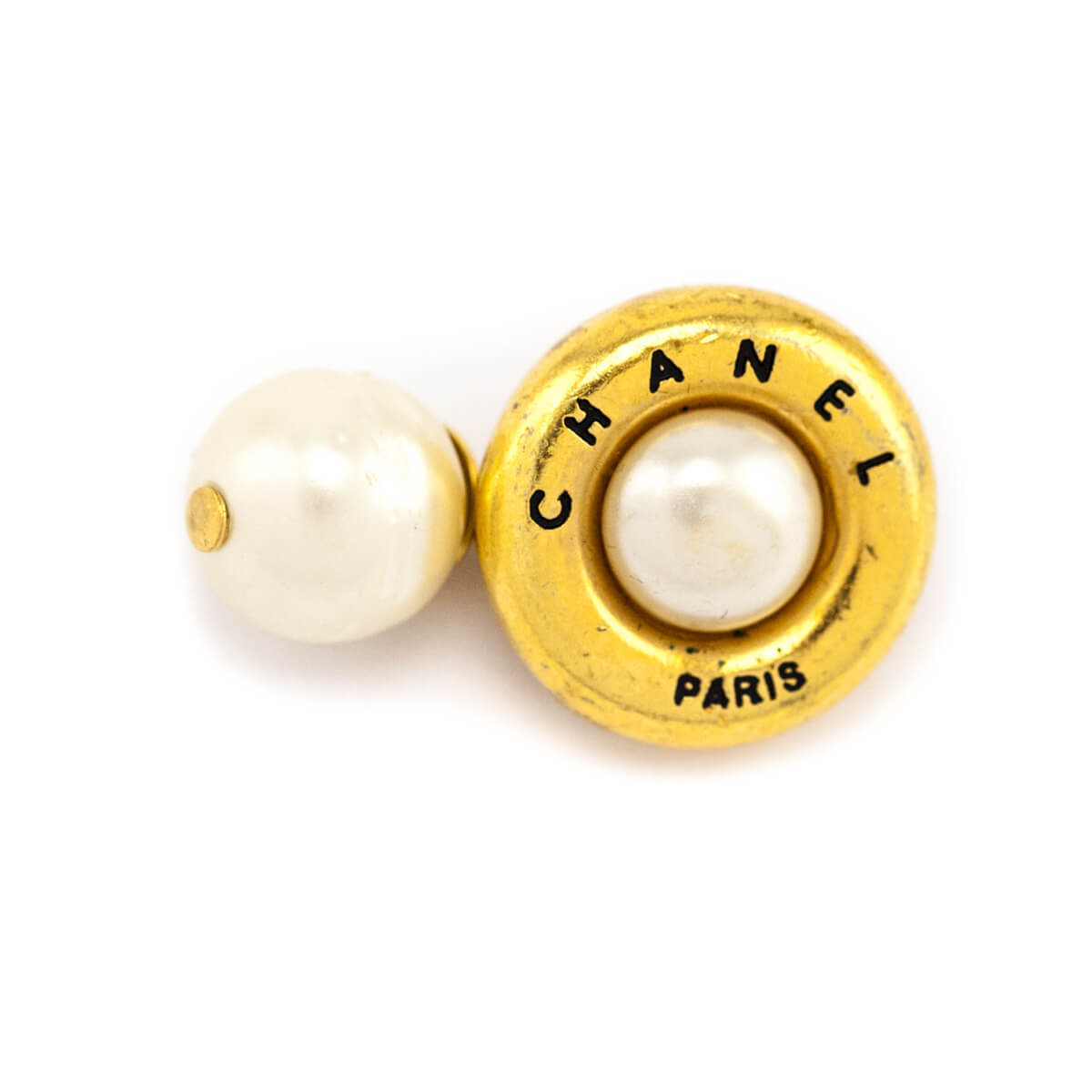 Chanel Pearl Vintage Cuff Links