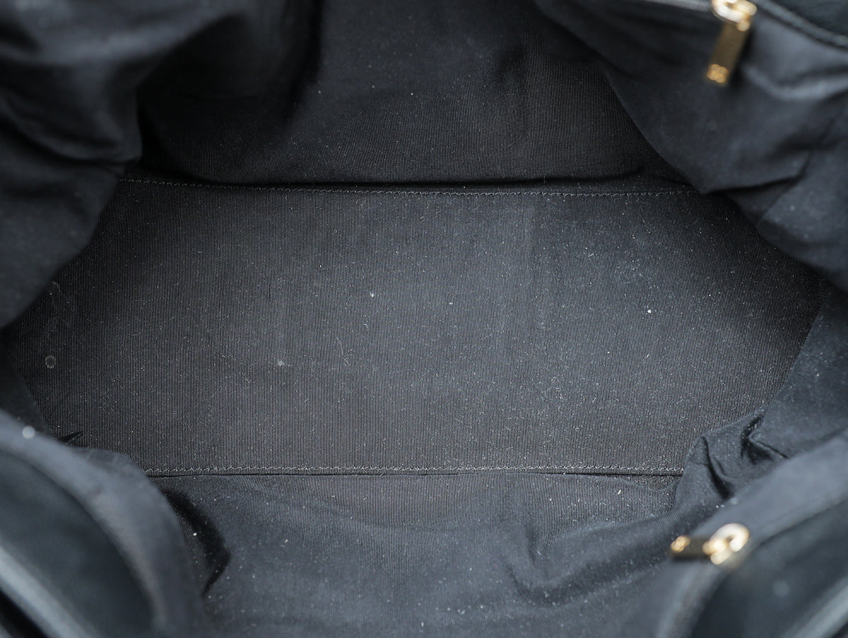 Chanel Black CC Cerf Executive Medium Tote Bag