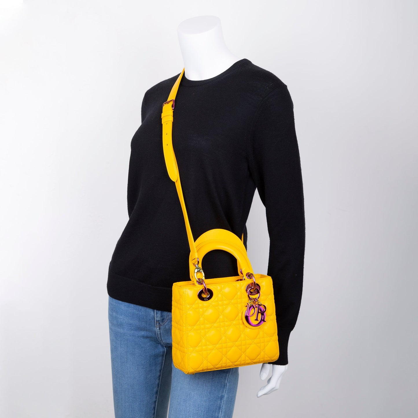 Christian Dior 2022 Small Lady Dior Bag