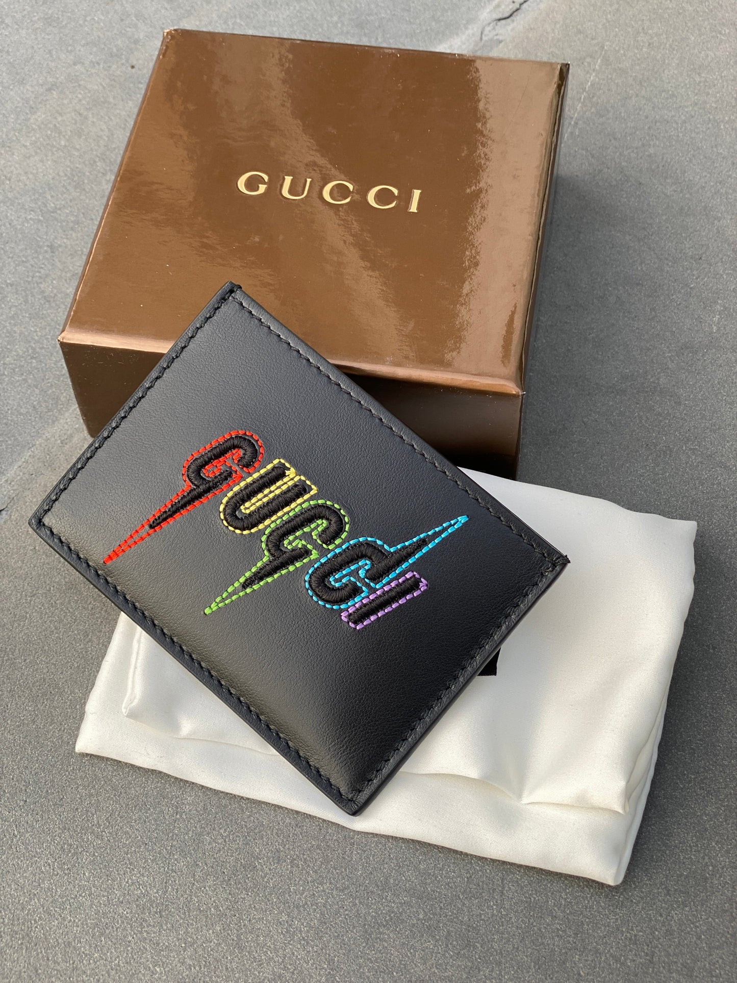 Luxury Gucci Trending 2025 Blade Embroidered Card Case in Black
