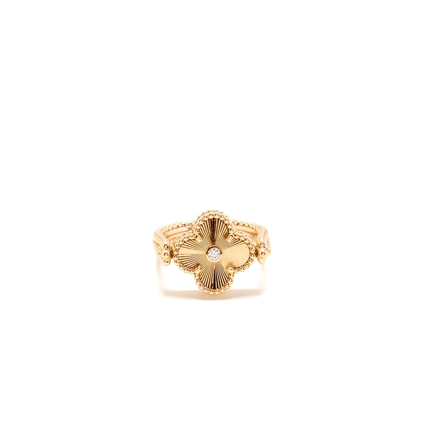 Van Cleef and Arpels size 53 Vintage Alhambra Reversible ring 18K rose gold, carnelian, diamond