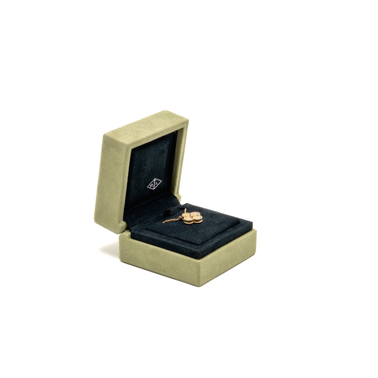 Van Cleef & Arpels 2018  Holiday Pendant Gold Mother-of-Pearl Yellow Gold with Diamond