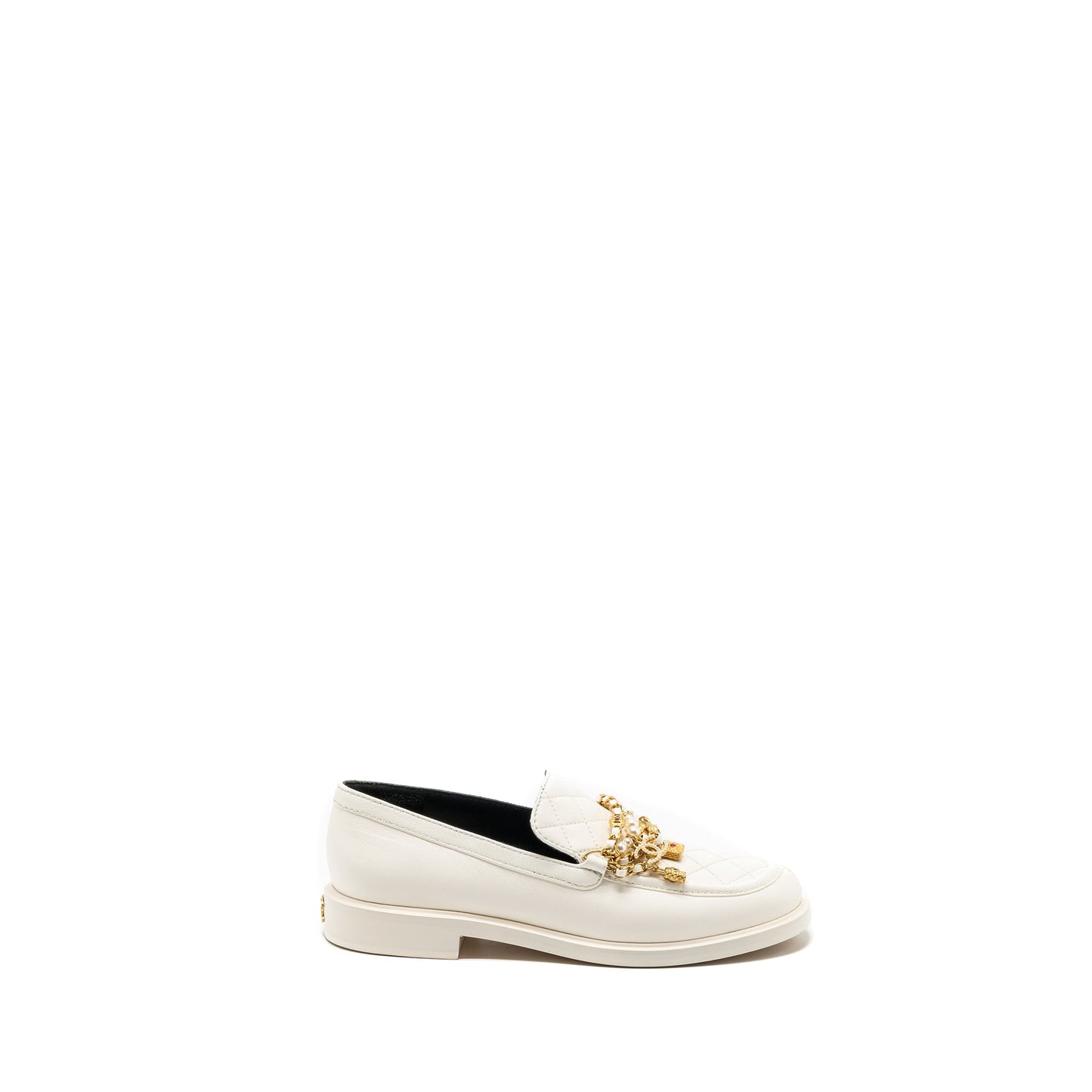 Chanel Size 39 loafer with charm leather white GHW
