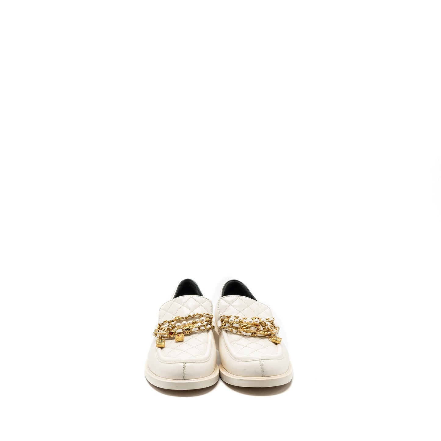 Chanel Size 39 loafer with charm leather white GHW