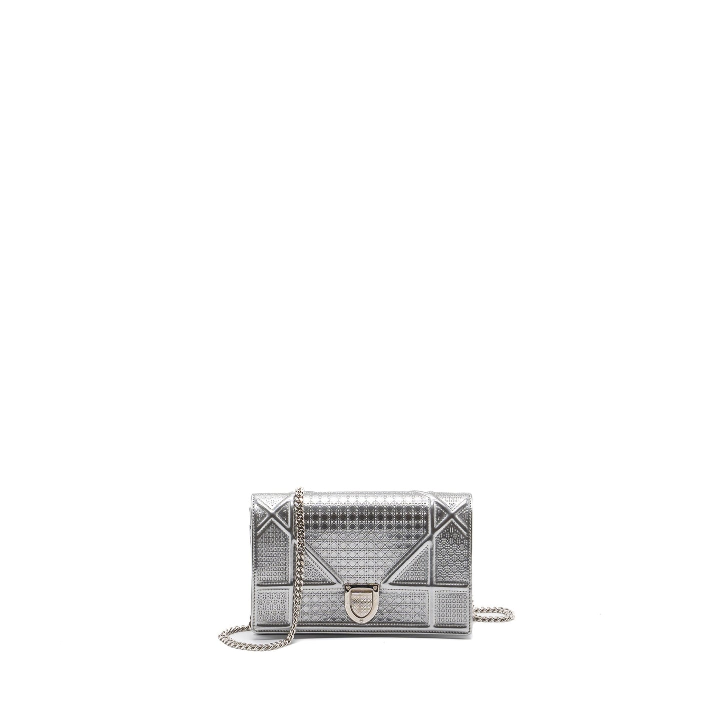 Luxury Dior Luxury Diorama Wallet On Chain Patent Metallic Silver SHW