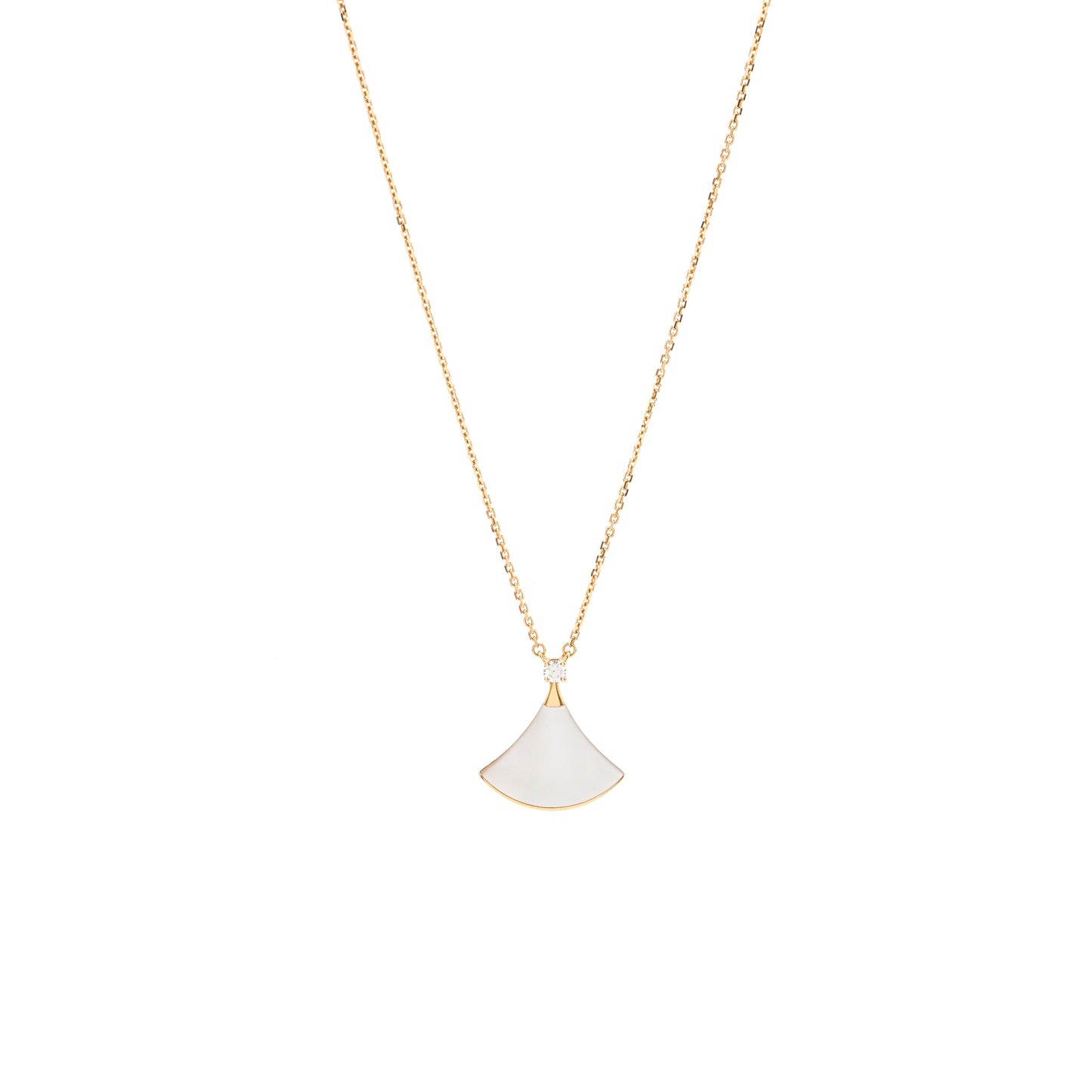 Bvlgari Divas’ Dream Necklace Mother of Pearl with diamond Rose Gold