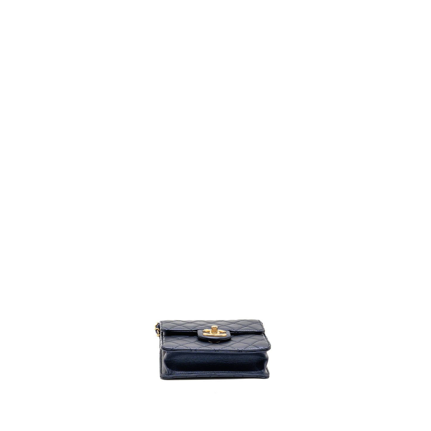 Chanel pearl decorated quilted flap bag lambskin navy GHW