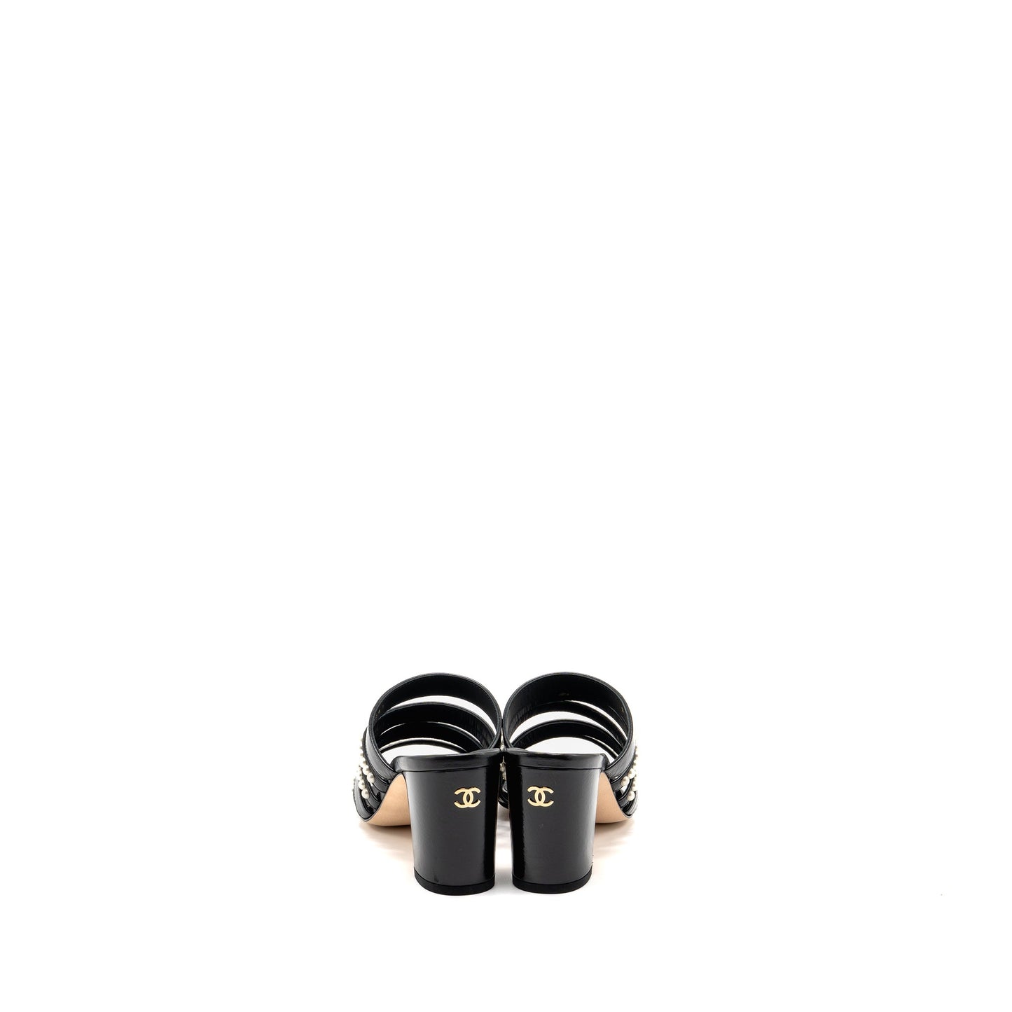 Chanel Size 37 leather/pearl sandals Black