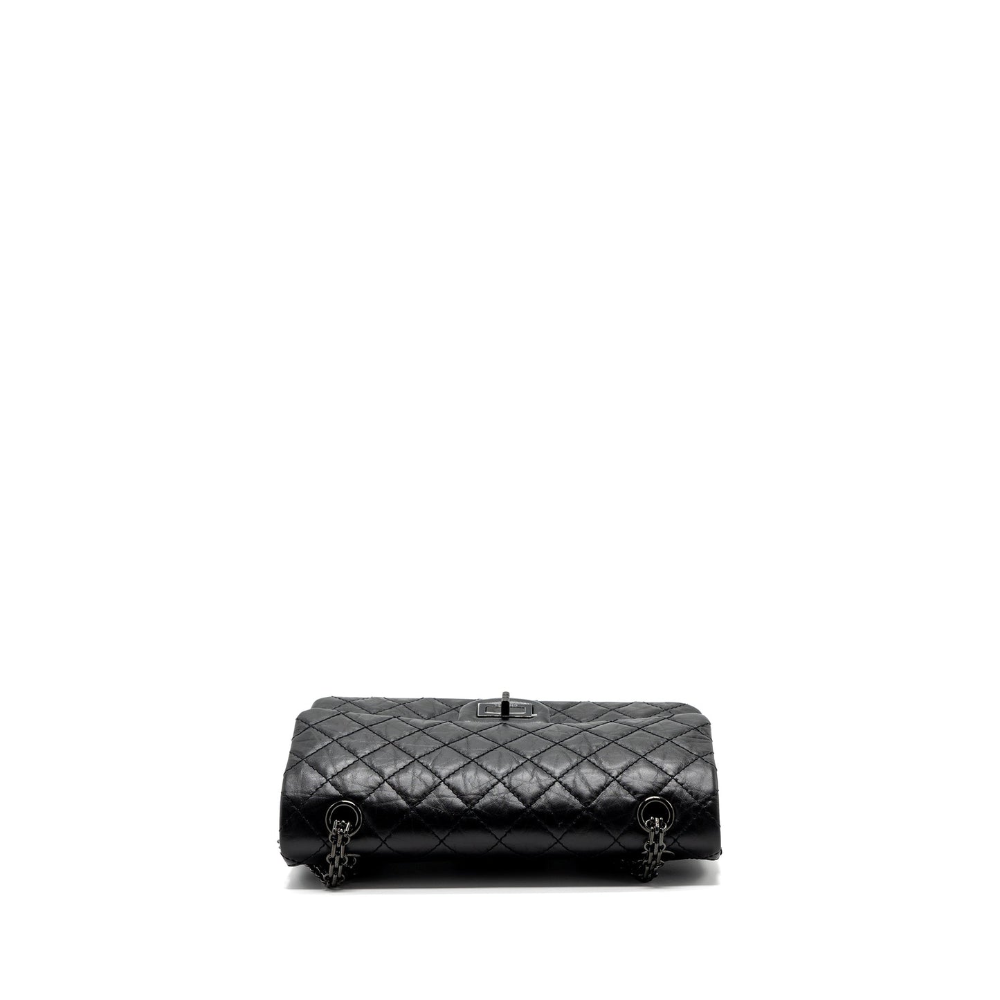 Chanel Small 2.55 225 Reissue Flap Bag Aged Calfskin black with black hardware (microchip)