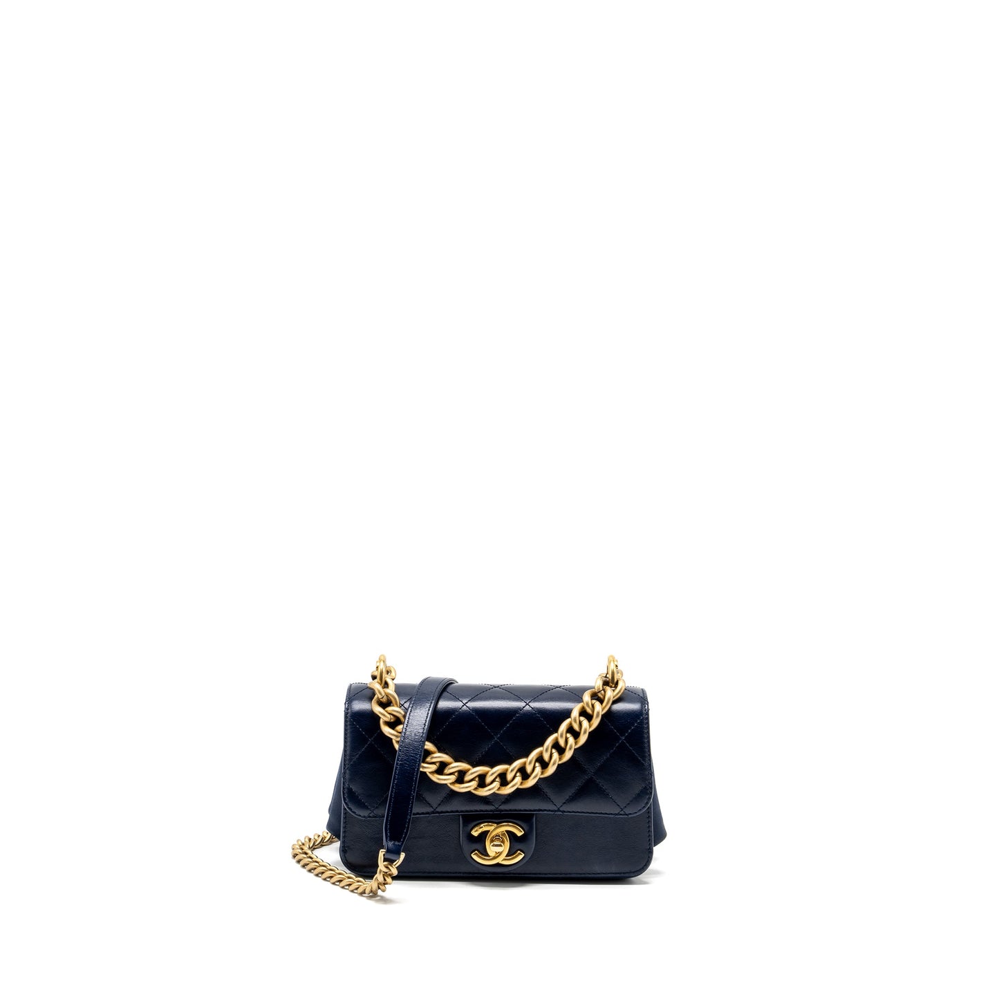 Chanel Quilted flap bag with chain handle calfskin dark blue GHW