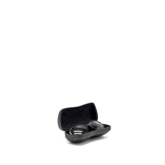 Chanel sunglasses with pearl black/ white SHW