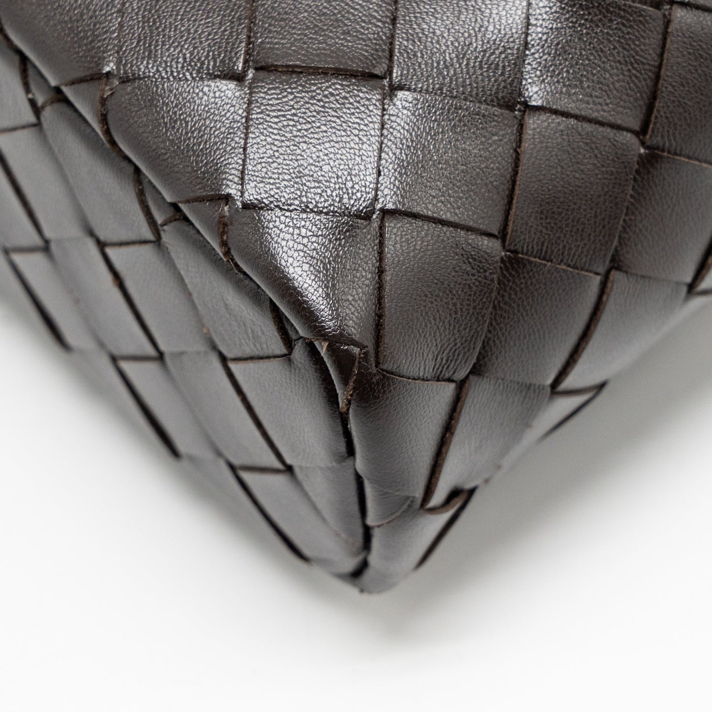 Bottega Veneta Bang Bang Vanity Case with Strap Intrecciato Leather Fondant GHW