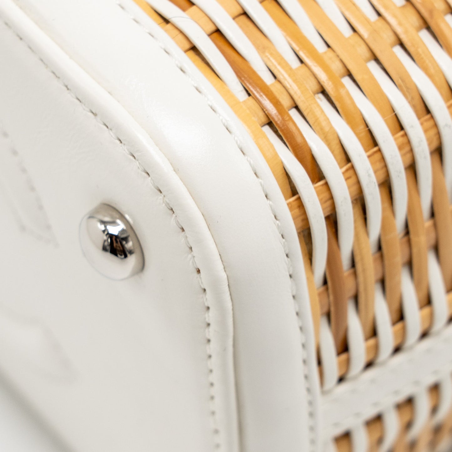 Chanel top handle vanity case bag calfskin/raffia white SHW