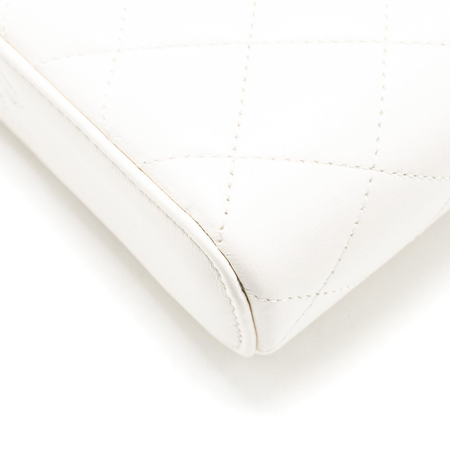 Chanel 23k Camellia Top Handle Long Vanity Case With Chain Calfskin White LGHW (Microchip)