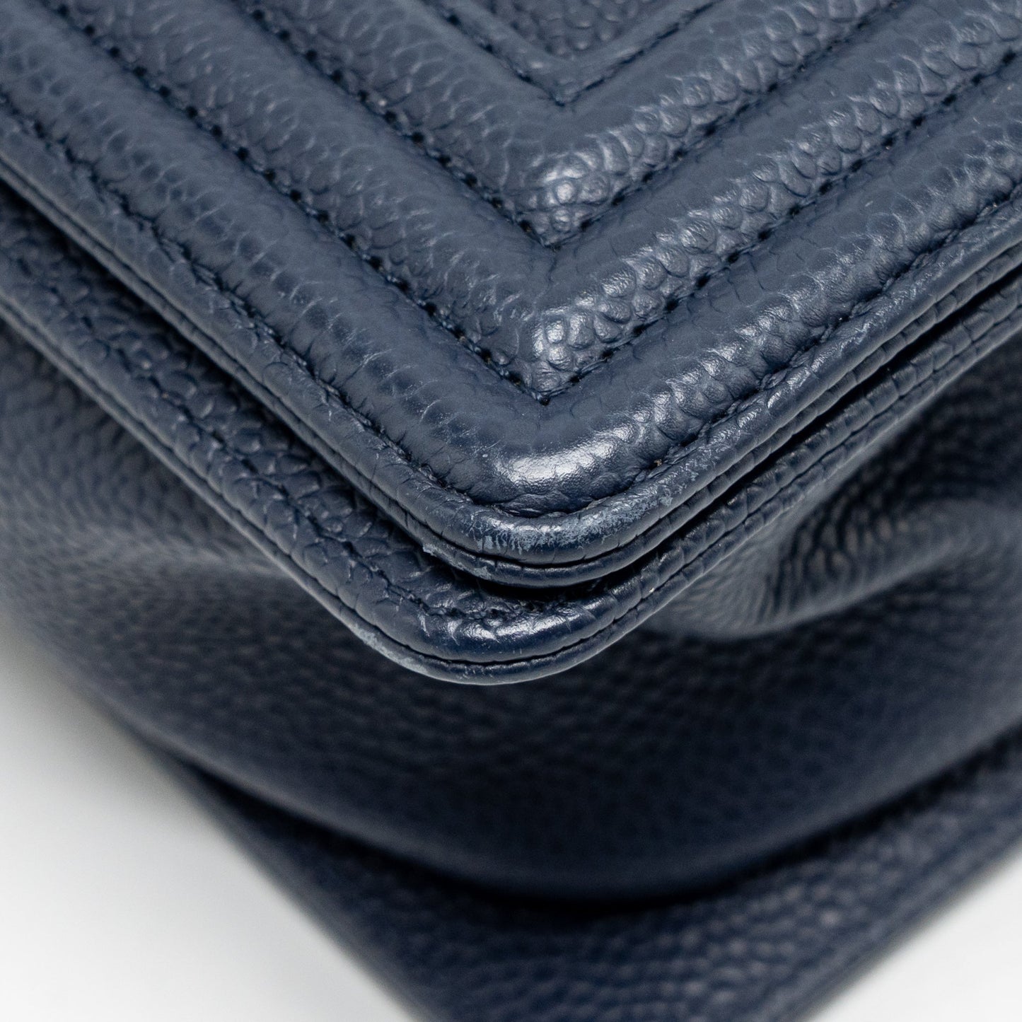 Chanel Medium Boy Bag Caviar Navy LGHW