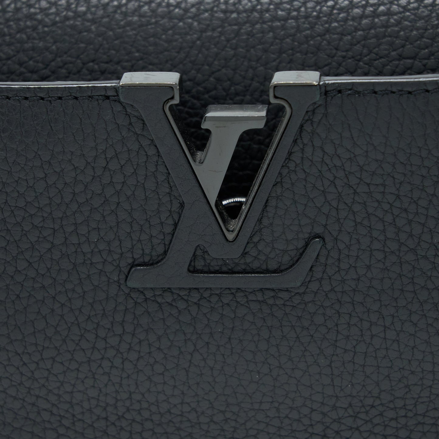 Louis Vuitton Capucines BB Taurillon So Black with Black Hardware