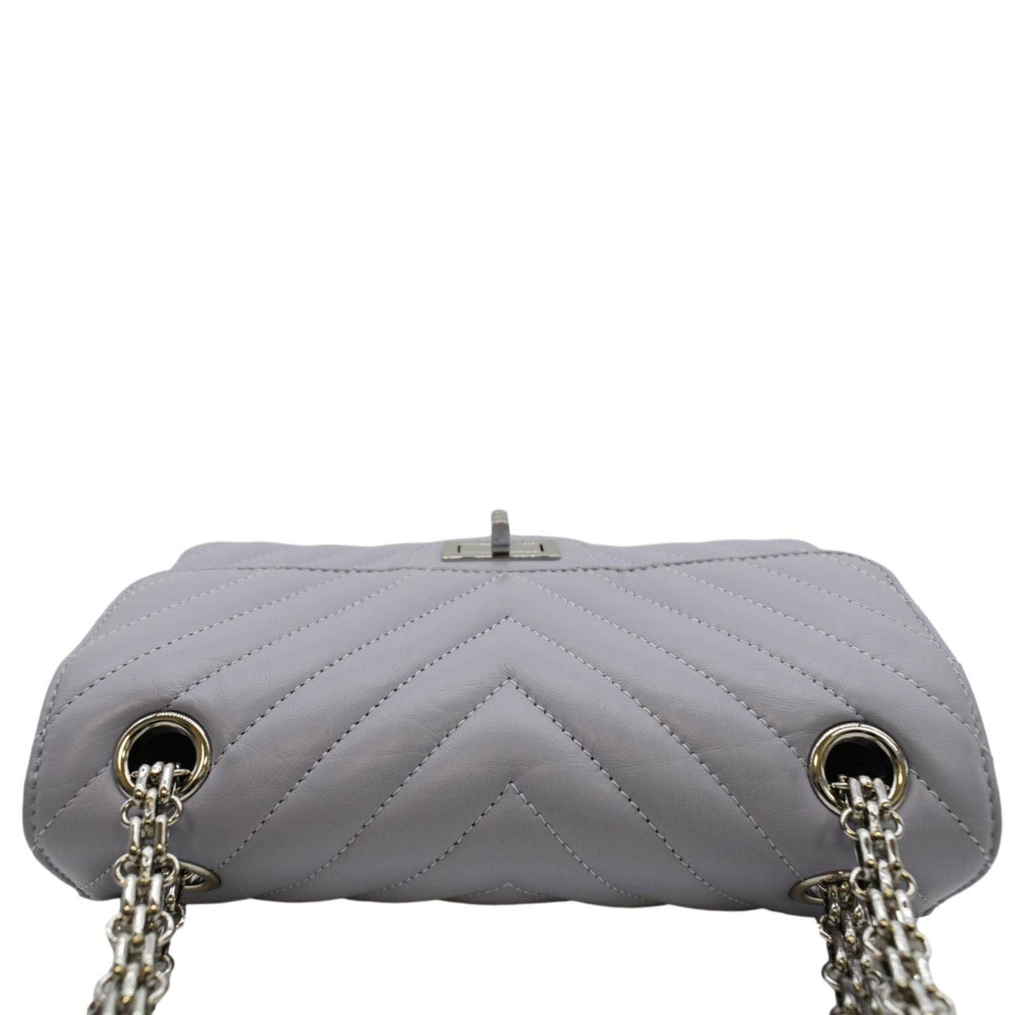 Luxury Chanel Reissue Flap Aged Calfskin Shoulder Bag Light Purple