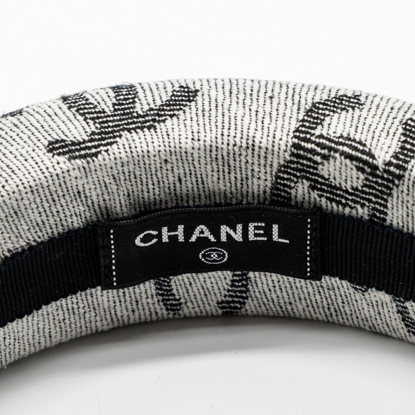 Chanel 22S CC Logo Headband Cotton White / Black
