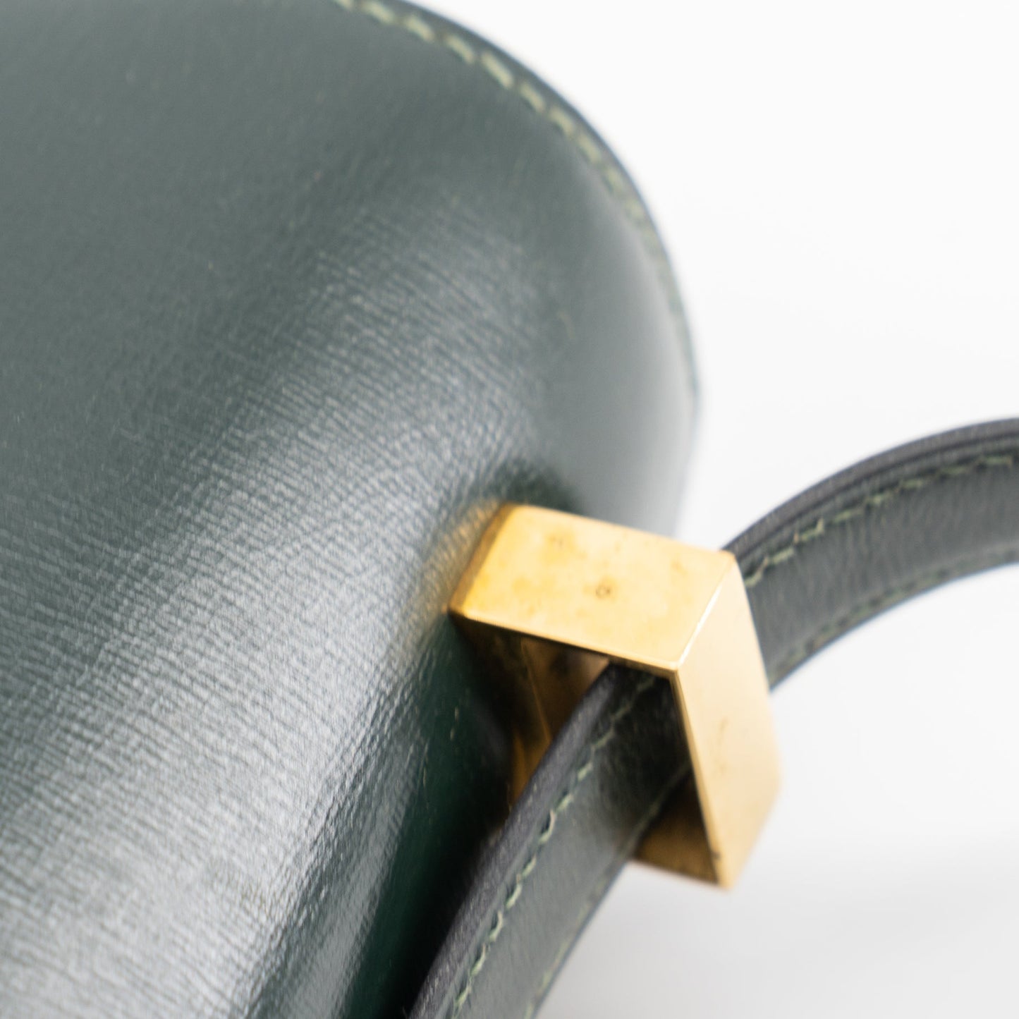 Luxury Hermes constance 23