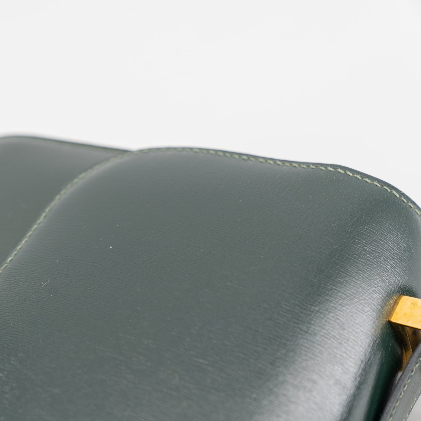 Luxury Hermes constance 23