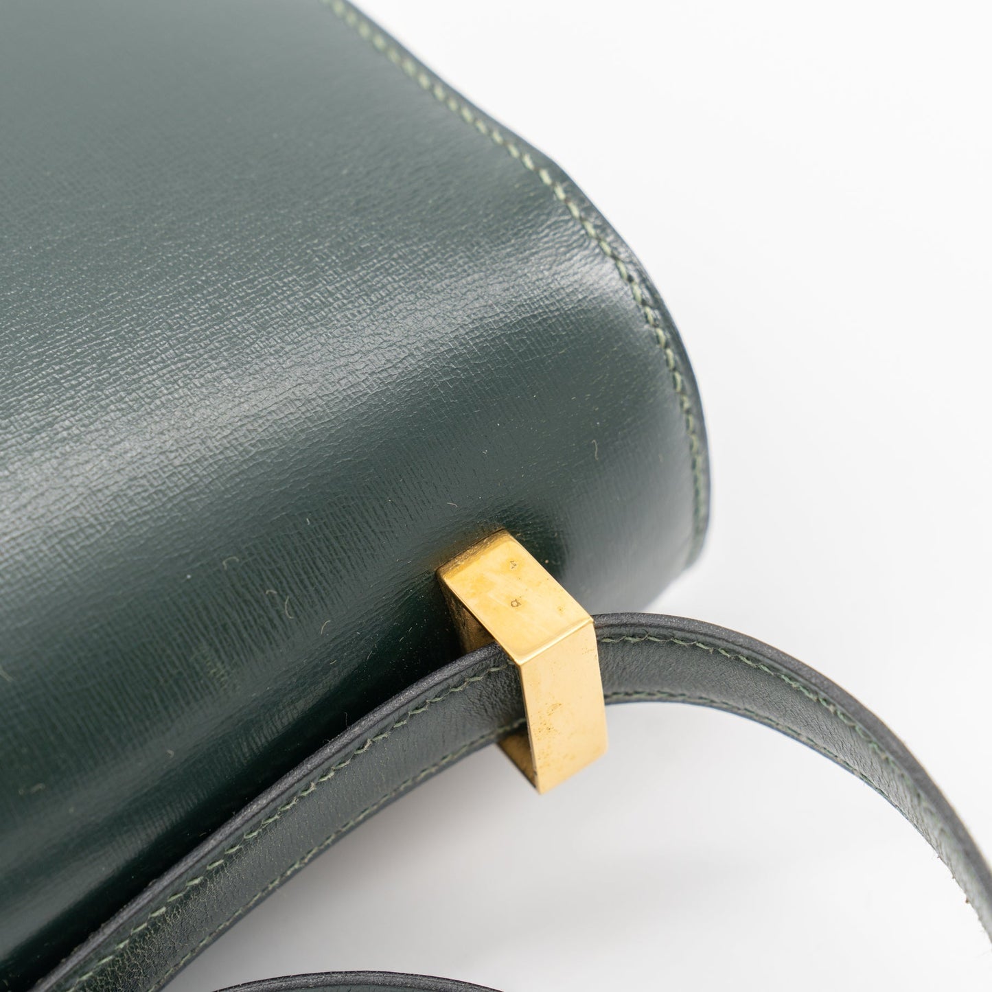 Luxury Hermes constance 23