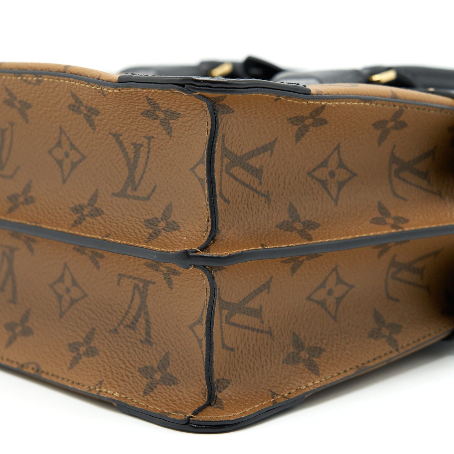 Louis Vuitton City Malle in Monogram