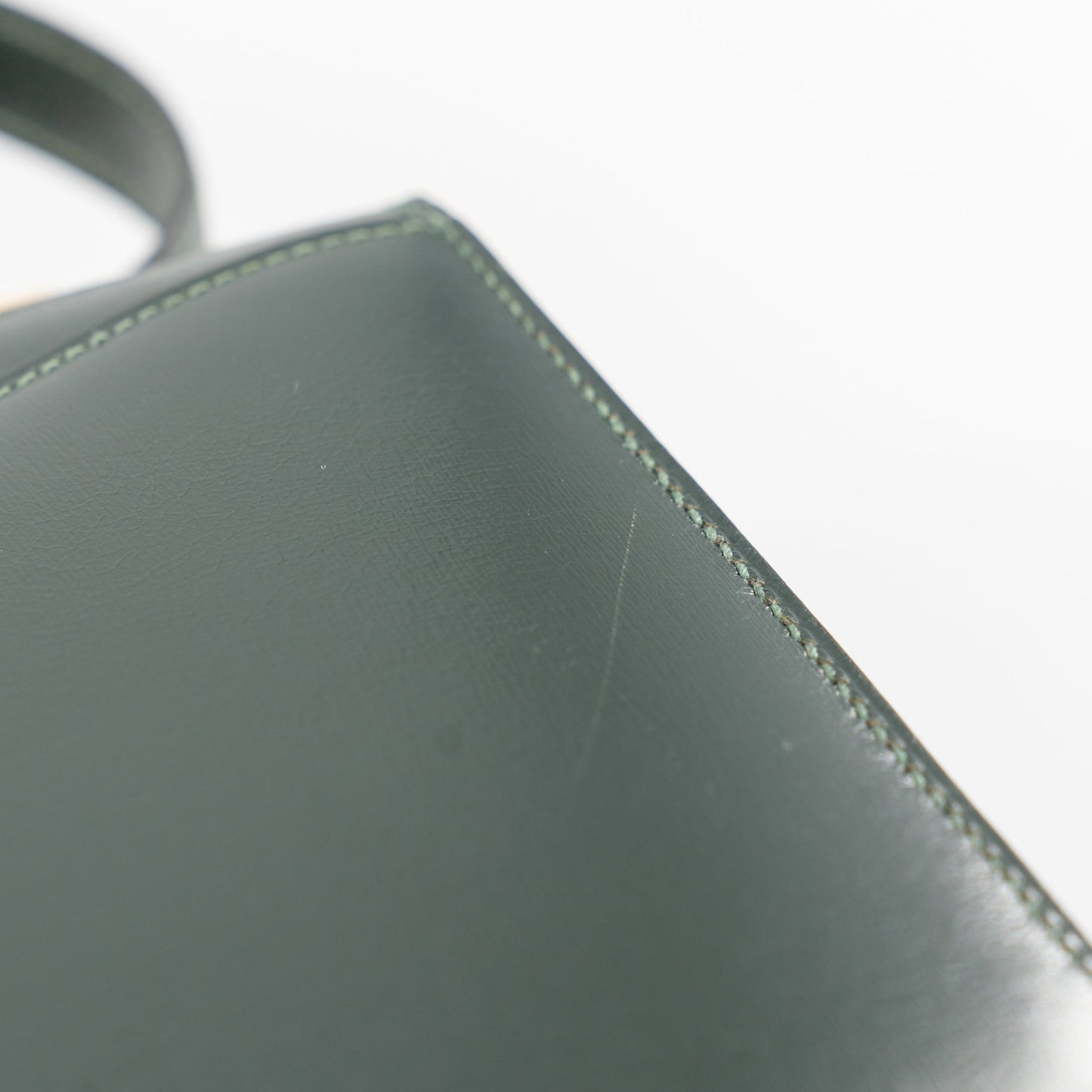 Luxury Hermes constance 23