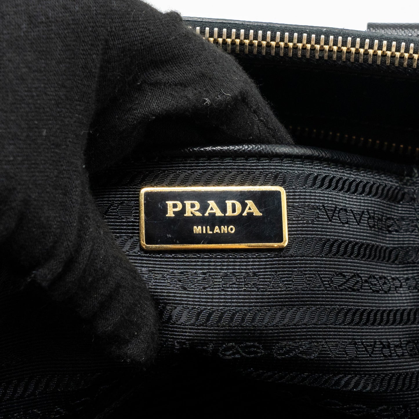 Prada Galleria Saffiano Tote Bag Calfskin Black GHW
