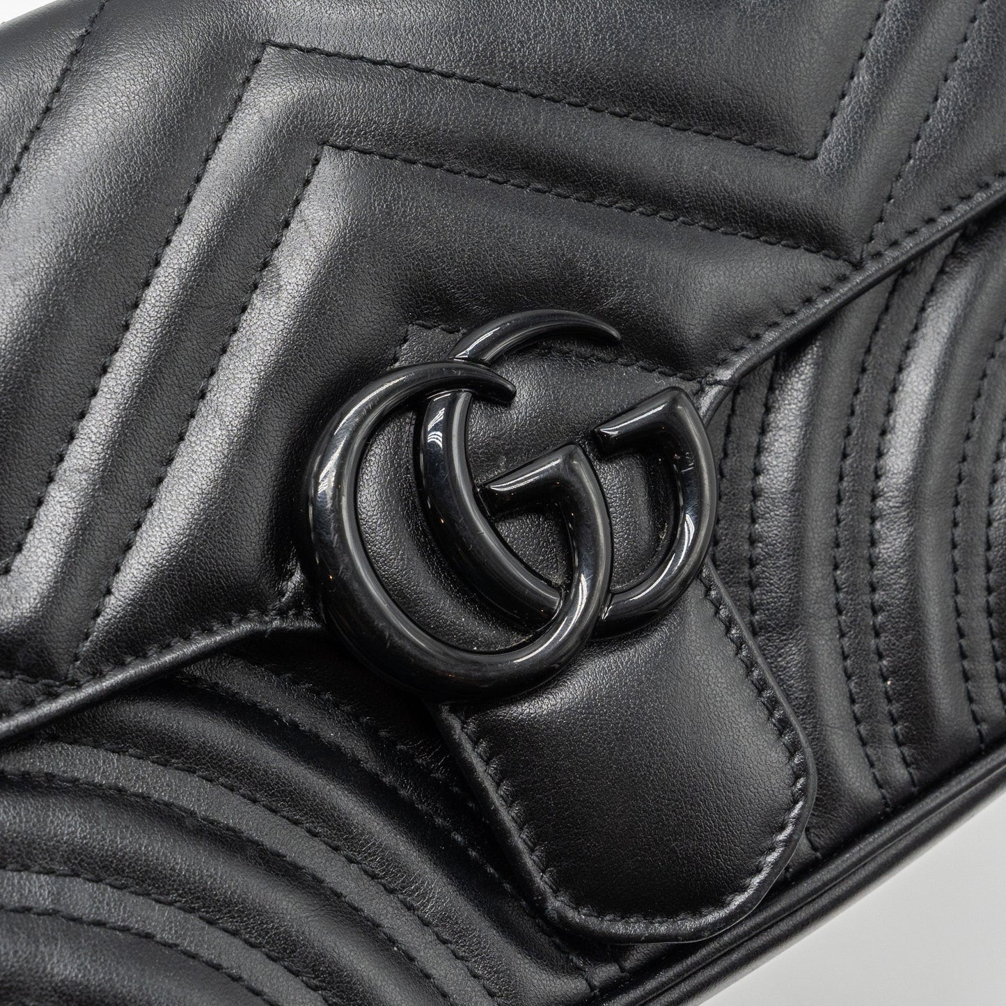 Gucci Mini Marmont calfskin black with Black Hardware