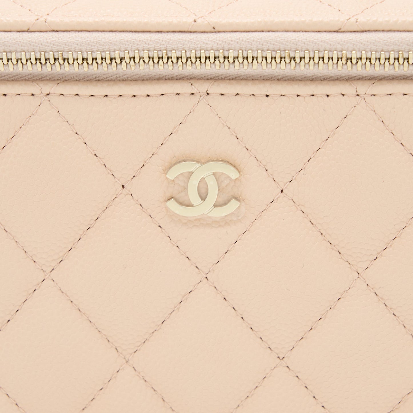 Chanel Long Vanity Case Caviar Light Pink LGHW