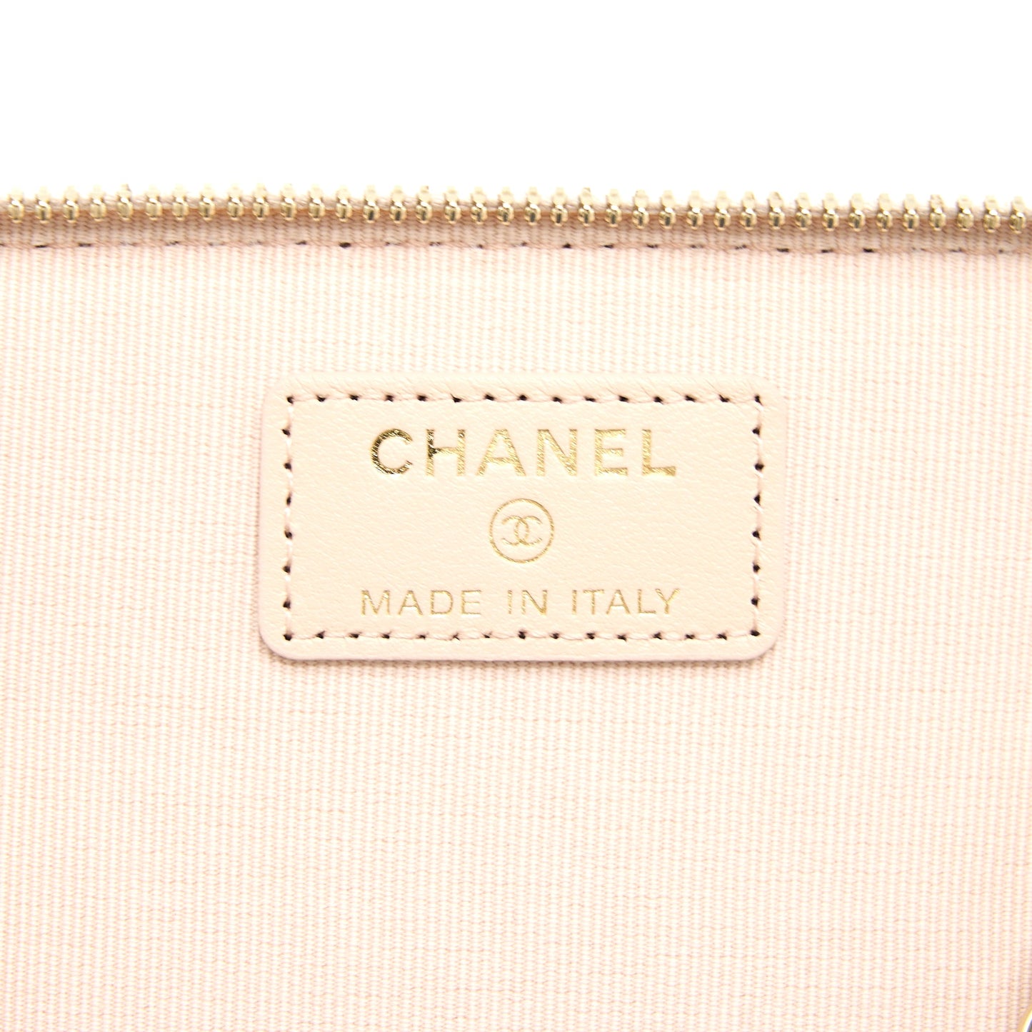 Chanel Long Vanity Case Caviar Light Pink LGHW