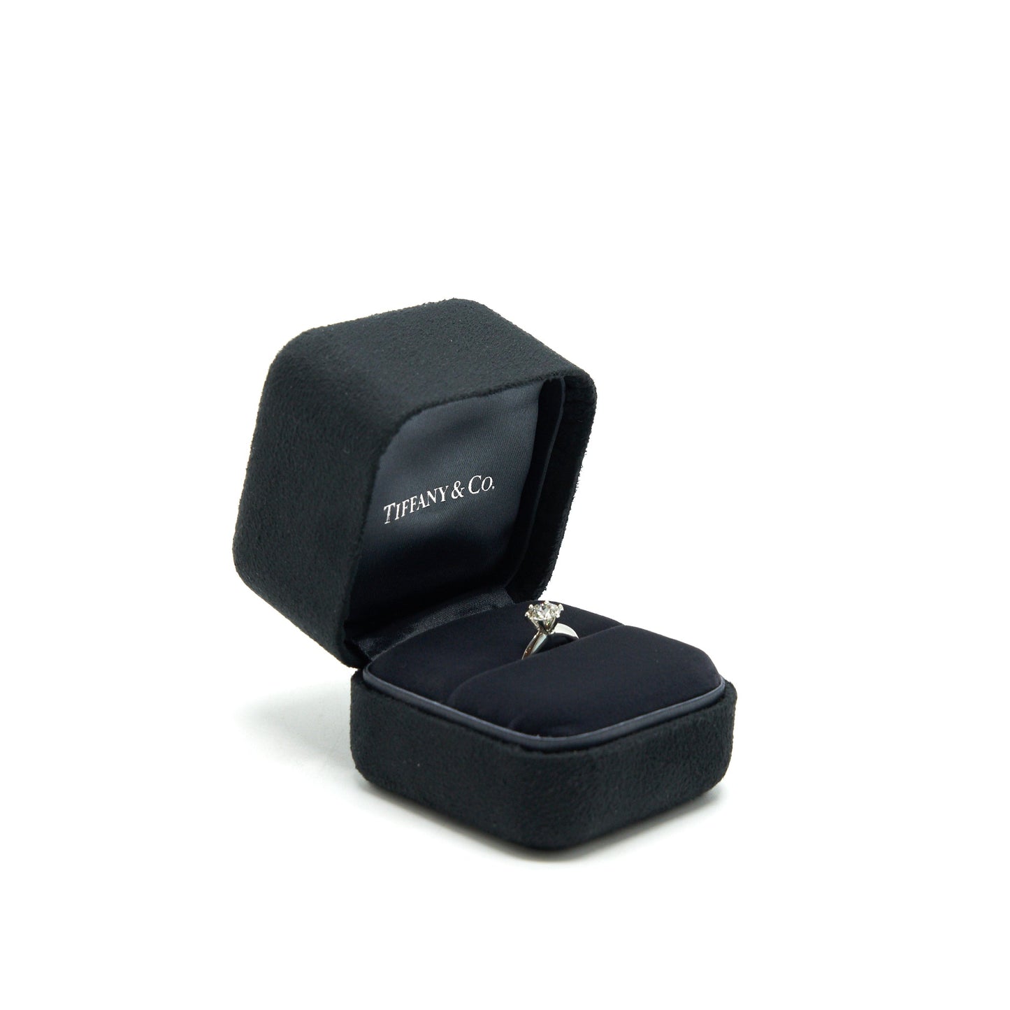 Tiffany Platinum and dimond solitaire ring 1.07 carats, I color, VS1 Clarity