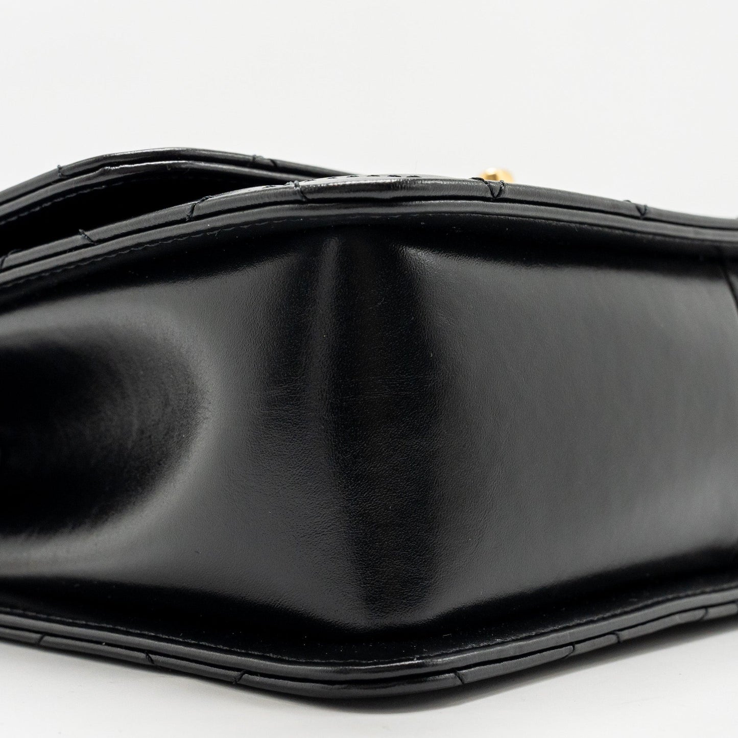 Chanel Gold Crush Flap Bag Calfskin Black GHW (Microchip)