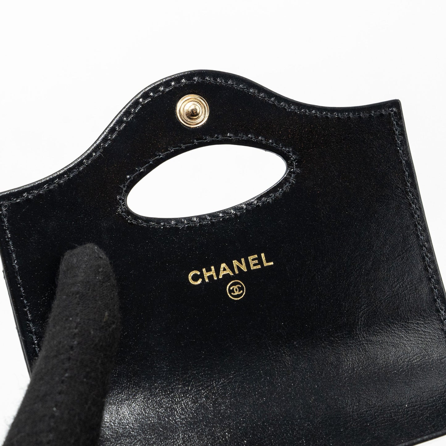 Chanel 24C 31 card holder shiny calfskin black LGHW (microchip)