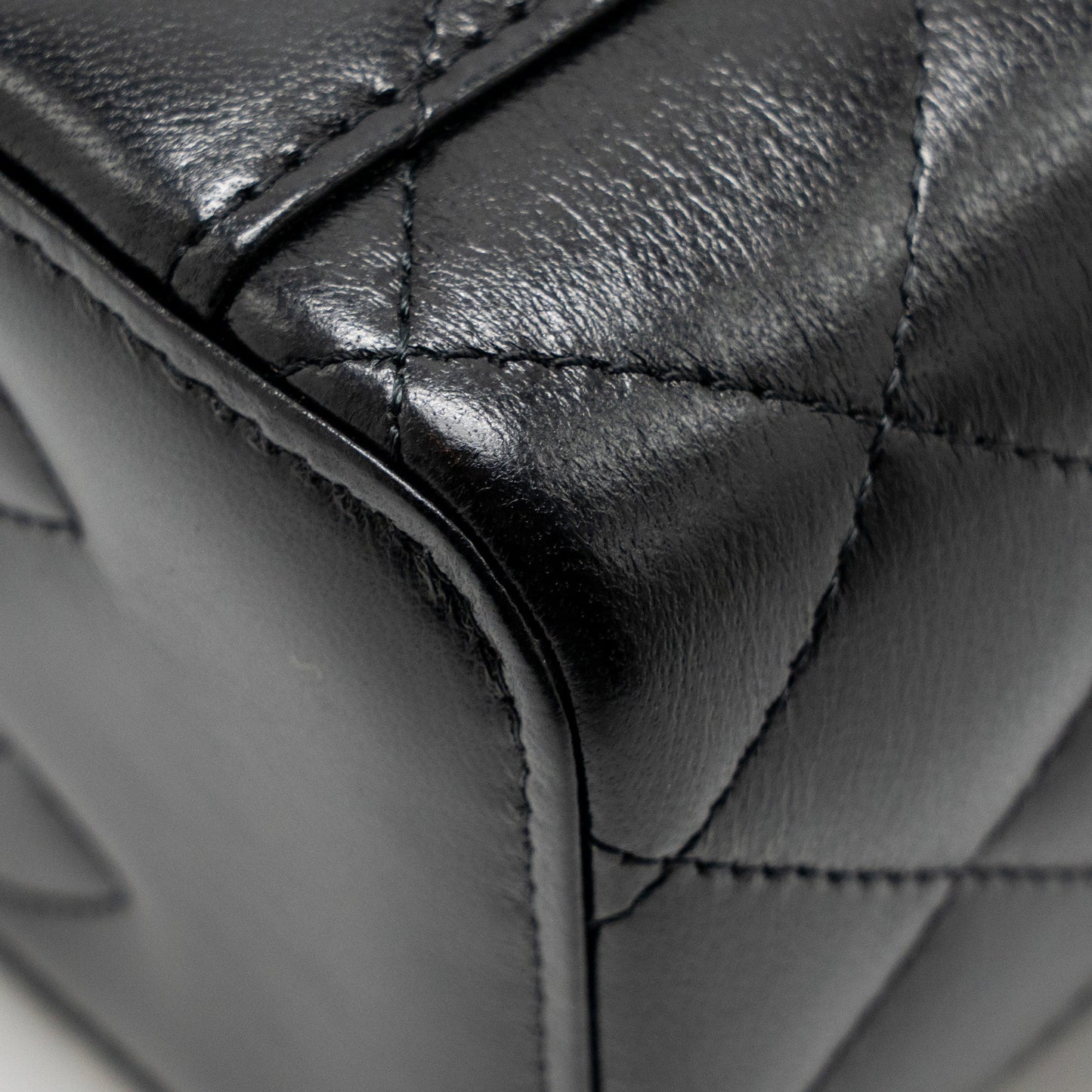 Chanel Long Vanity with Chain detail CC Logo Lambskin Black GHW(microchip)