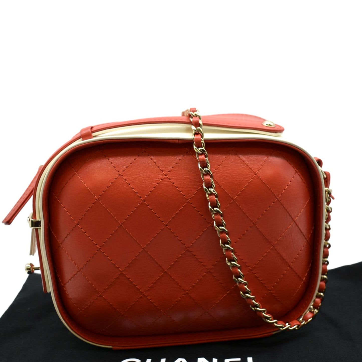 Luxury Chanel Crumpled Calfskin Leather Vanity Case Crossbody Bag Red