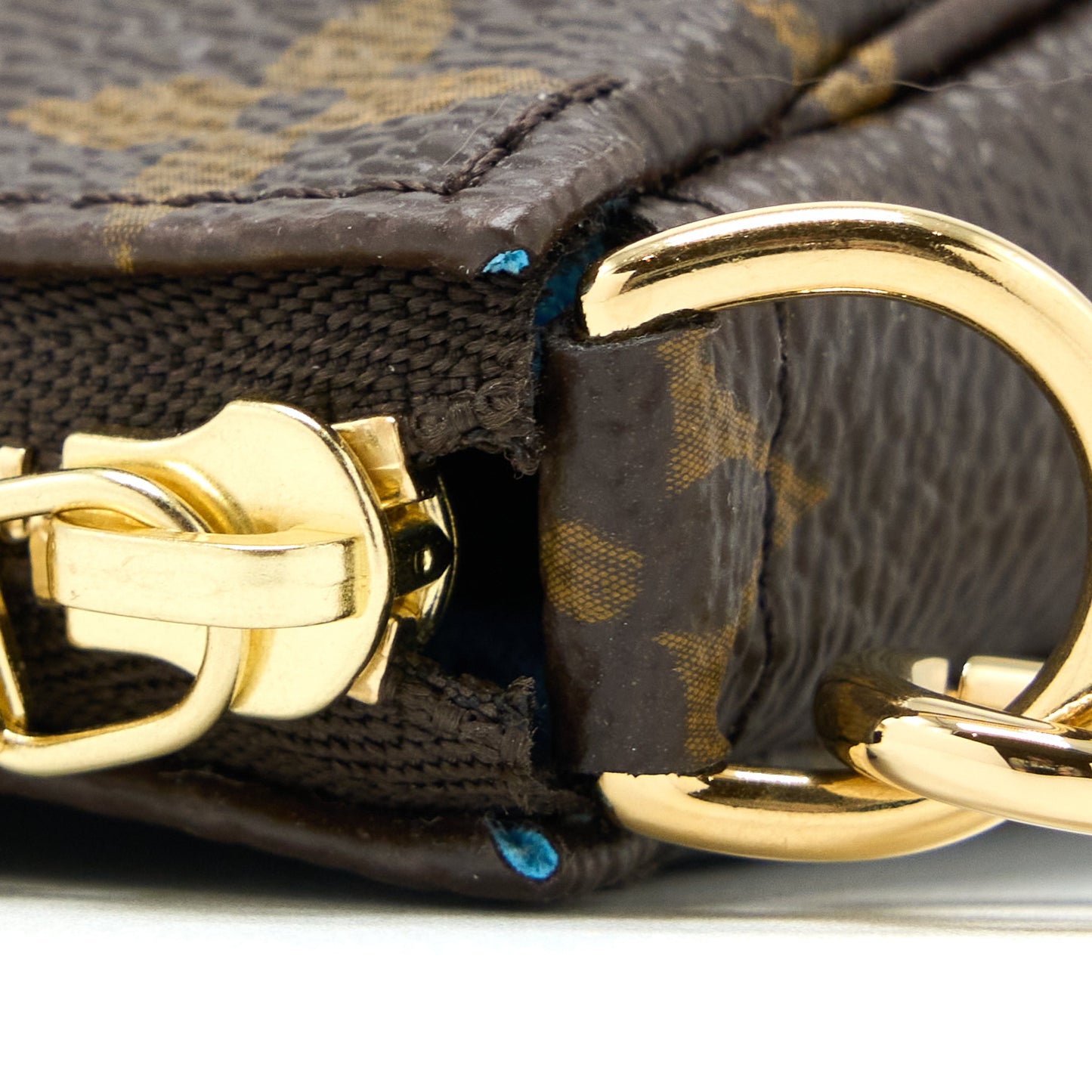 Louis Vuitton 2022 Christmas Limited Mini Pochette Accessories Monogram Canvas Tokyo Boutique GHW