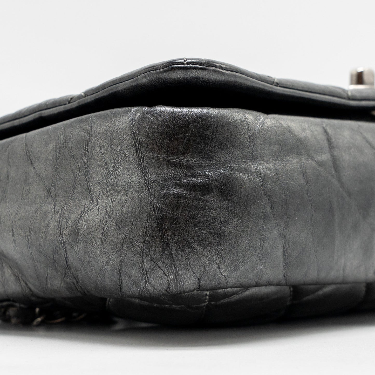Chanel Detailed Chain Single Flap Bag Calfskin Charcoal Grey SHW
