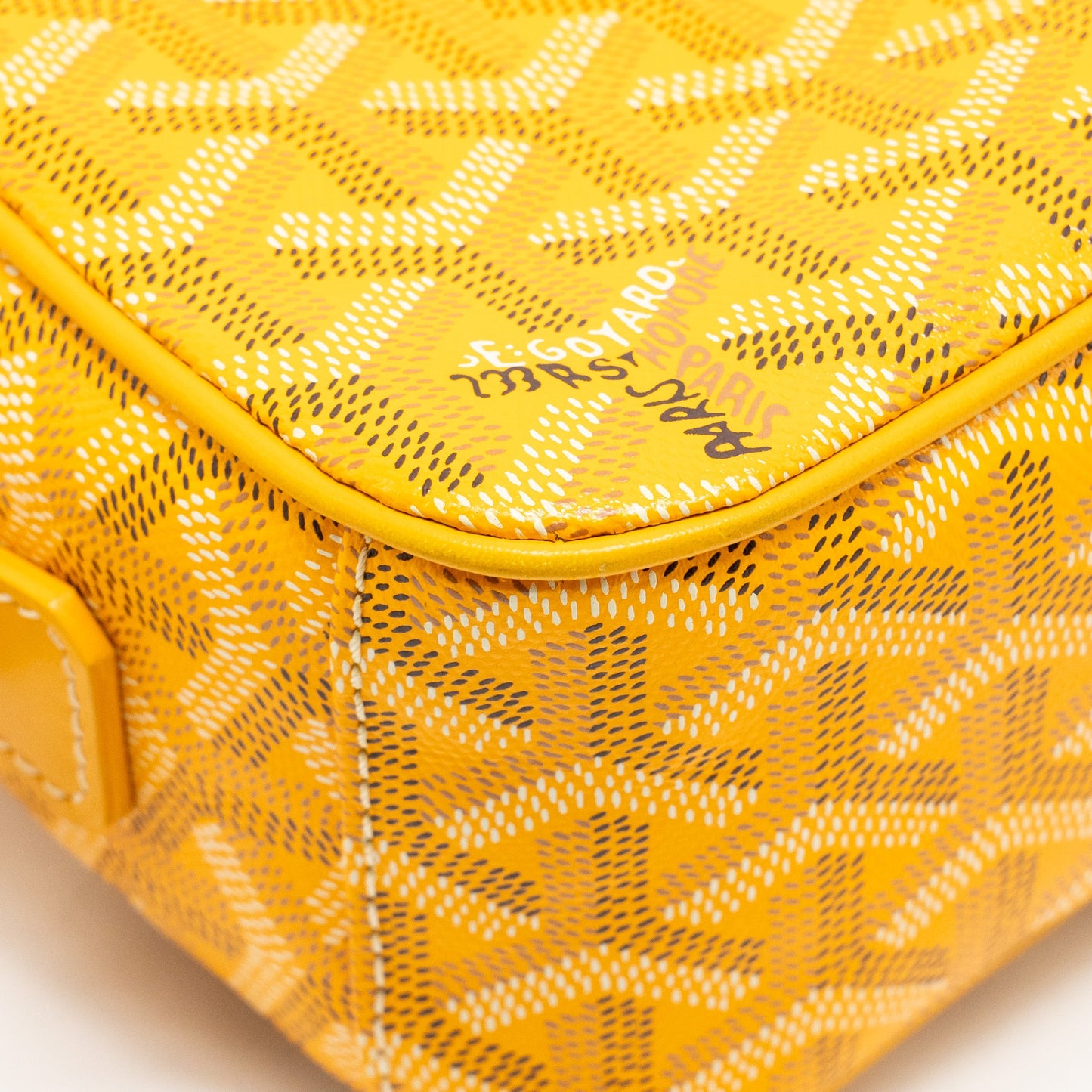 Goyard cape vert PM crossbody bag goyardline canvas yellow SHW
