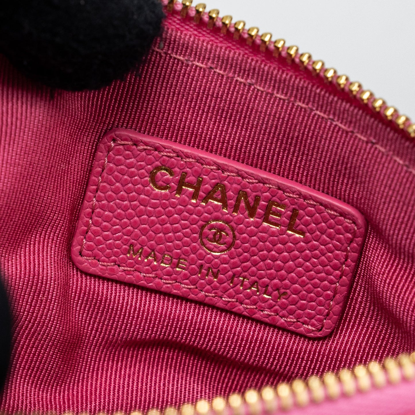 Chanel zippy pouch caviar pink LGHW