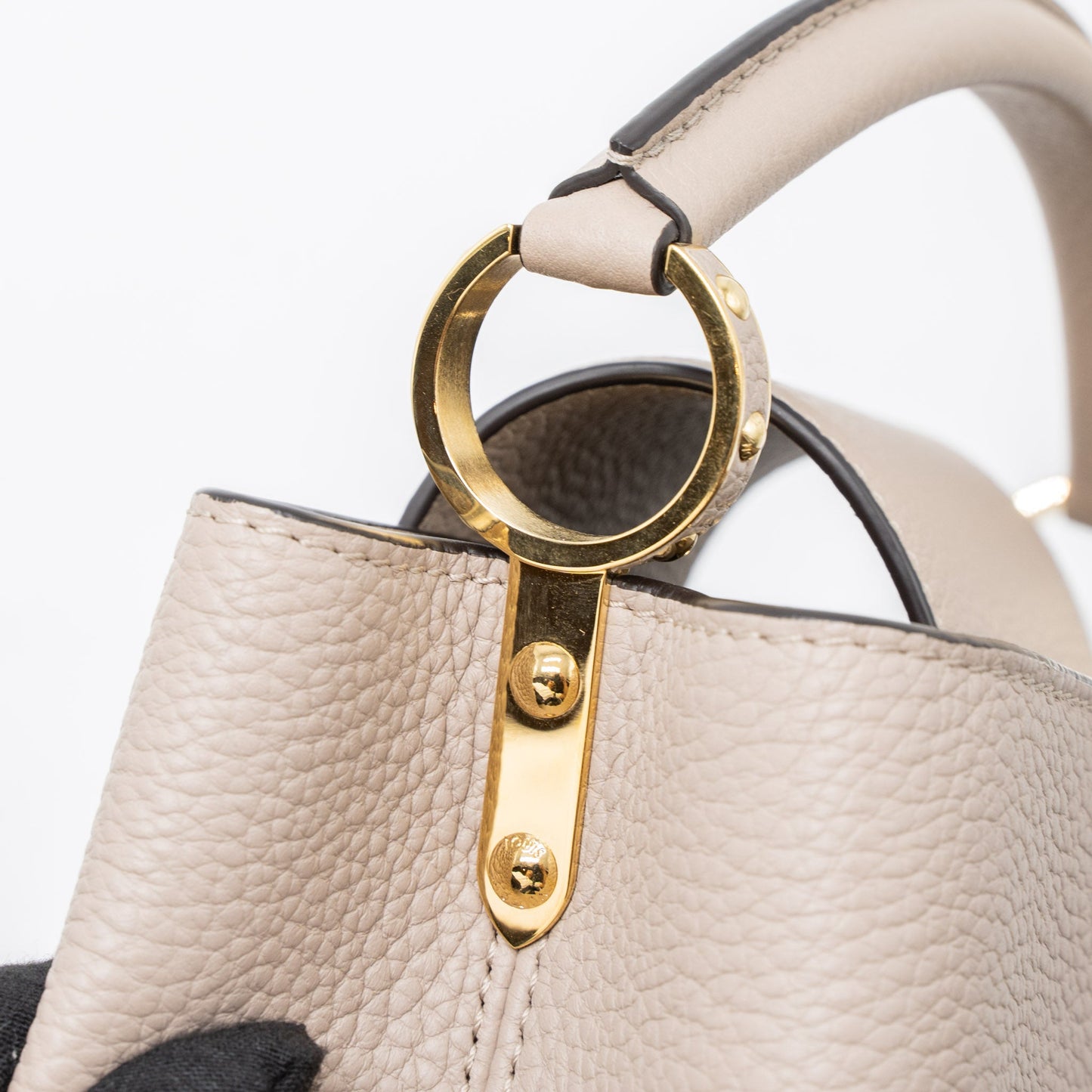 Louis Vuitton Capucines BB Taurillon Galet GHW