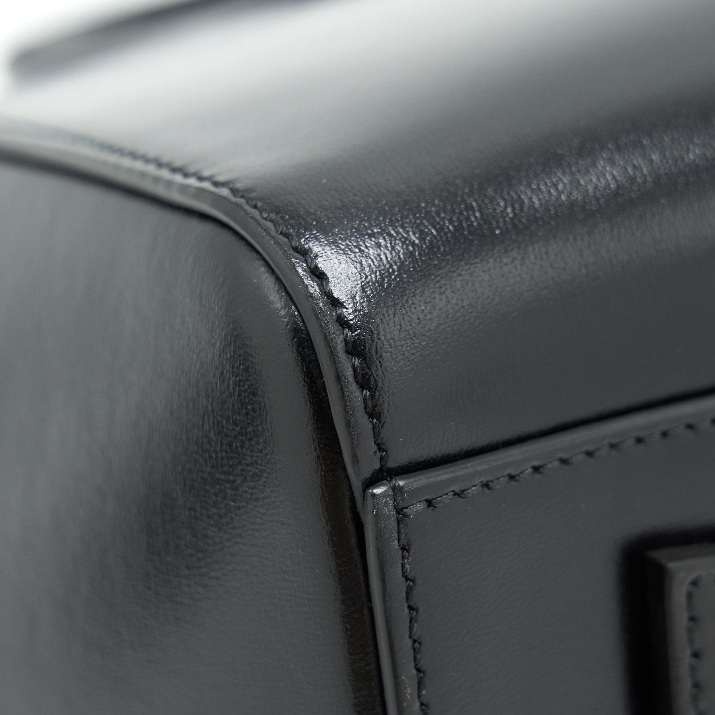 Givenchy Small antigona Tote bag Box Calfskin black SHW